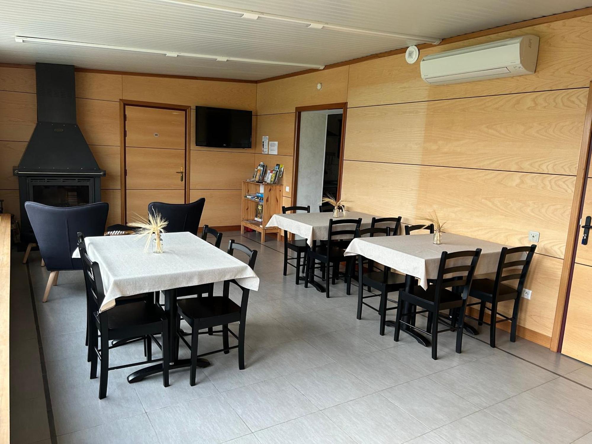 德拉丹特勒住宿加早餐旅馆 Merris 外观 照片